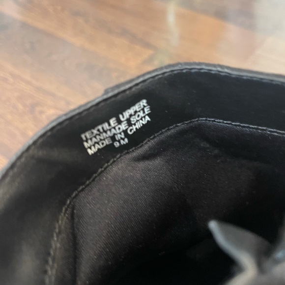 Black Boots with Silver Studs - Picture 4 of 7